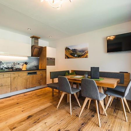 Haus Sabrina - Ferienwohnungen Saalbach-Hinterglemm Buitenkant foto