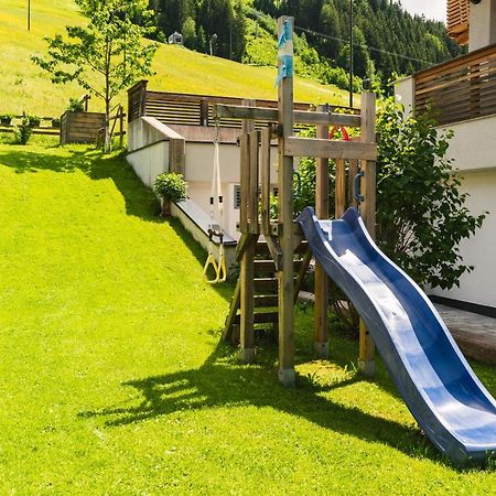 Haus Sabrina - Ferienwohnungen Saalbach-Hinterglemm Buitenkant foto