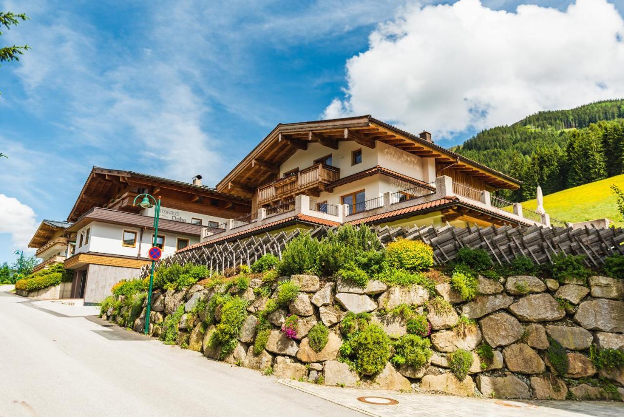 Haus Sabrina - Ferienwohnungen Saalbach-Hinterglemm Buitenkant foto